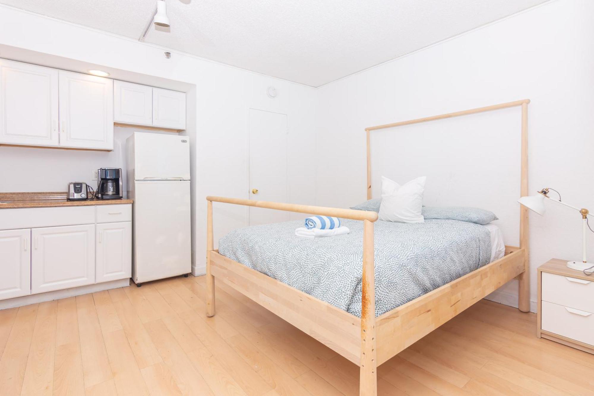 Girasole Rentals Miami Beach Room photo